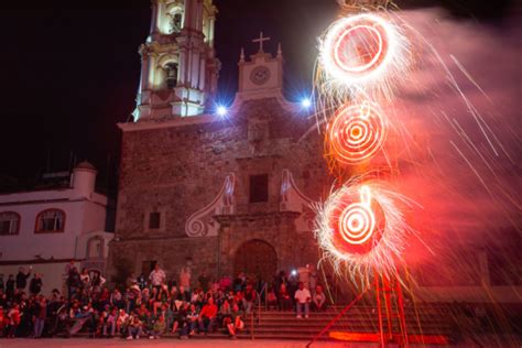 Isabellas ¡Viva México! Tour: Eine musikalische Fiesta mit mexikanischem Feuerwerk!