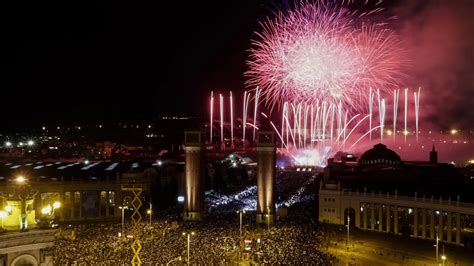 Der Blaue Mond von Barcelona – Eine Hommage an Rosalías musikalischen Triumph